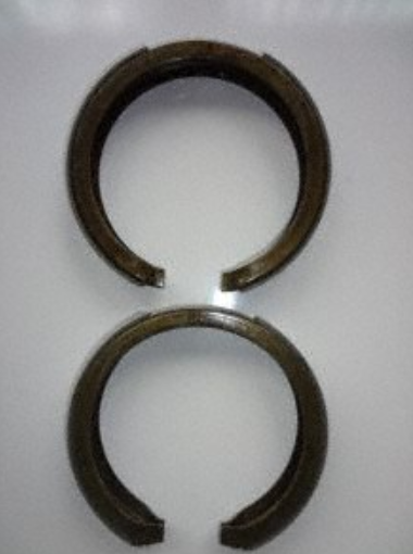 12-781 E-PARKING BRAKE SHOES Rear